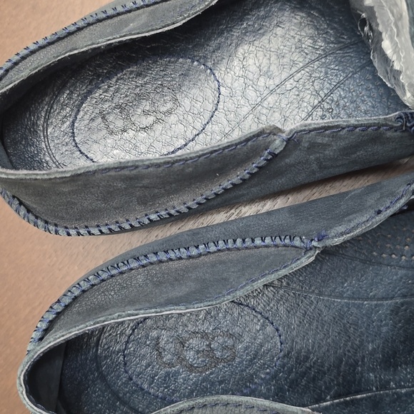 UGG Men's Blue Suede Loafers Sz 13 - Picture 2 of 4